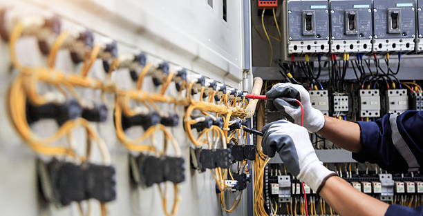 Professional Electrician technician working in Centreville, AL